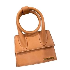 Jacquemus, Le Chiquito Noeud handbag
